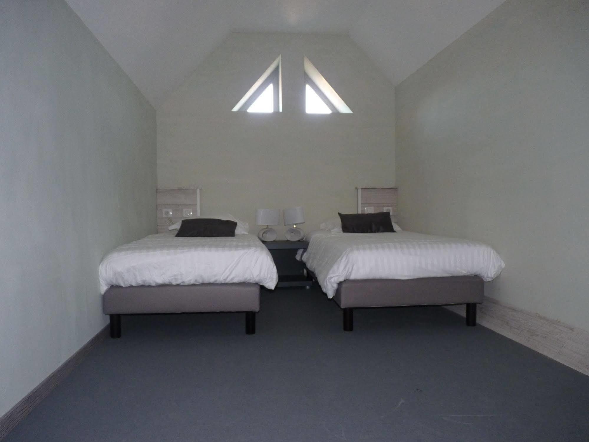 Hotel Le Dormeur Dorlisheim ภายนอก รูปภาพ